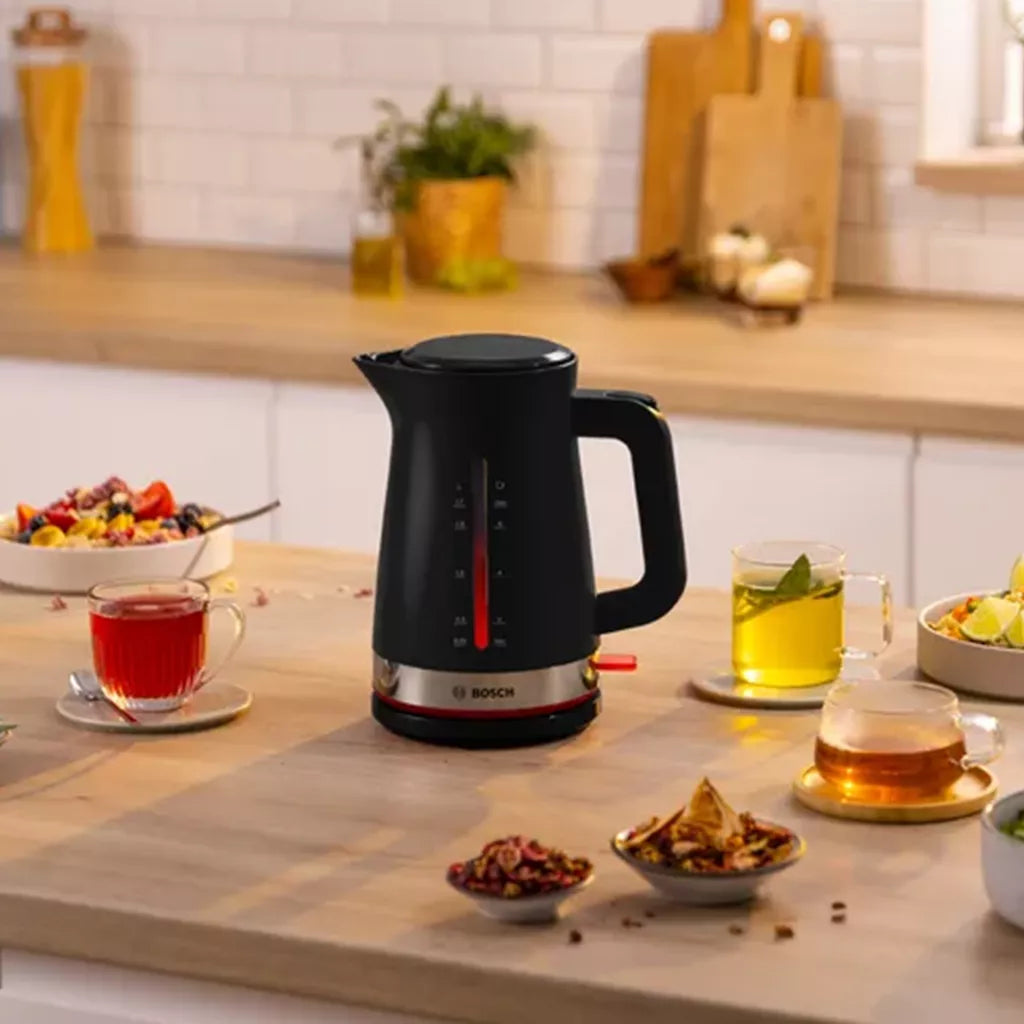 Bosch MyMoment 1.7L Black Kettle – TWK4M223