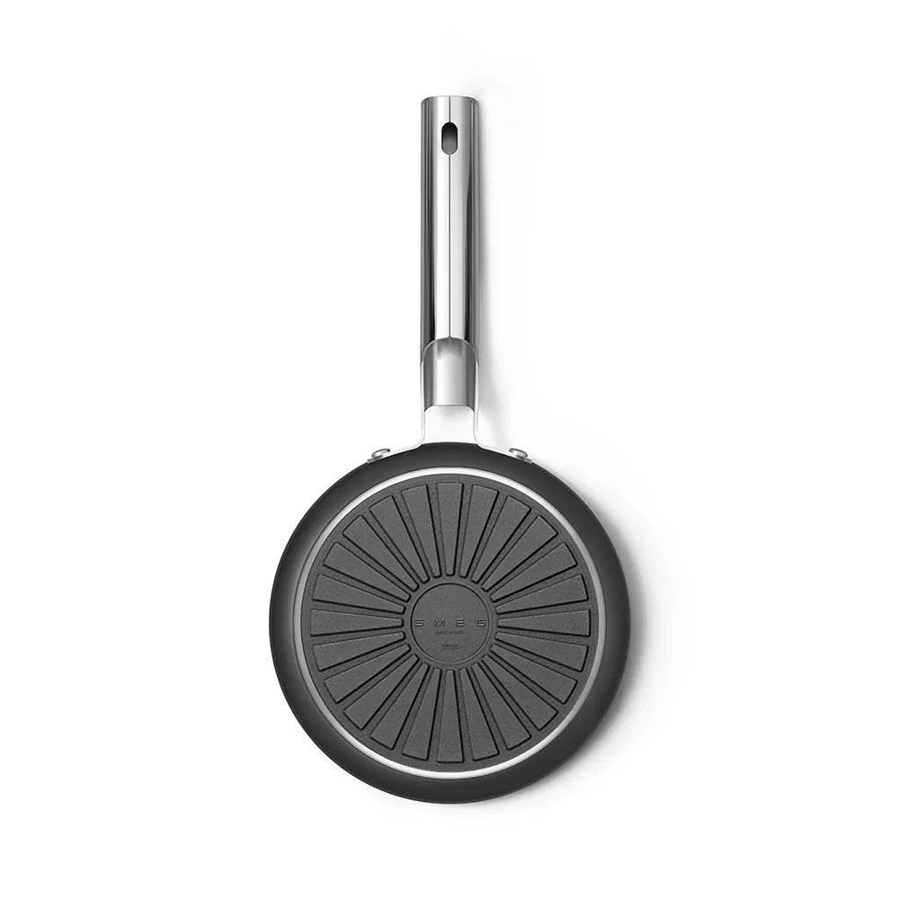Smeg 20cm Saucepan with Lid - CKFS2011BLM
