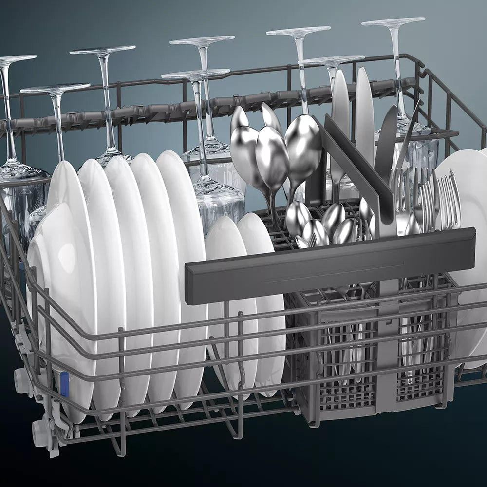 Siemens iQ500 - 6.7L, 13-Place Setting, Silver-inox Dishwasher with Home Connect - SN25E102CZ