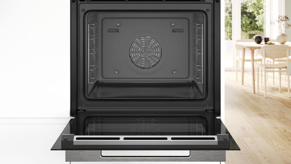 Bosch Series 8 built-in oven – Black HBG7563B1