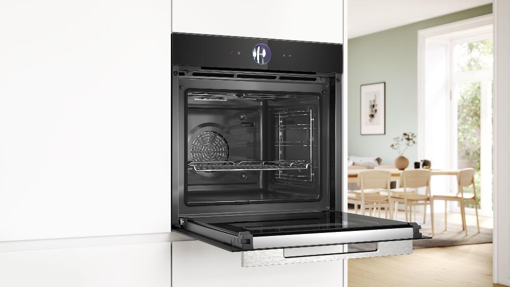 Bosch Series 8 built-in oven – Black HBG7764B1